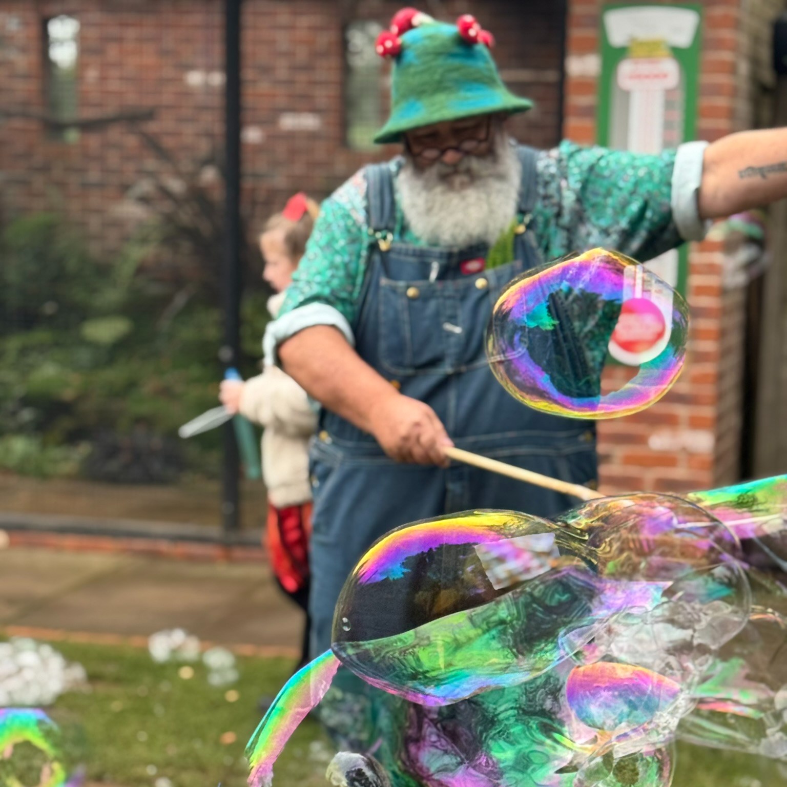 tropical-butterfly-house,-wildlife-&-falconry-centre