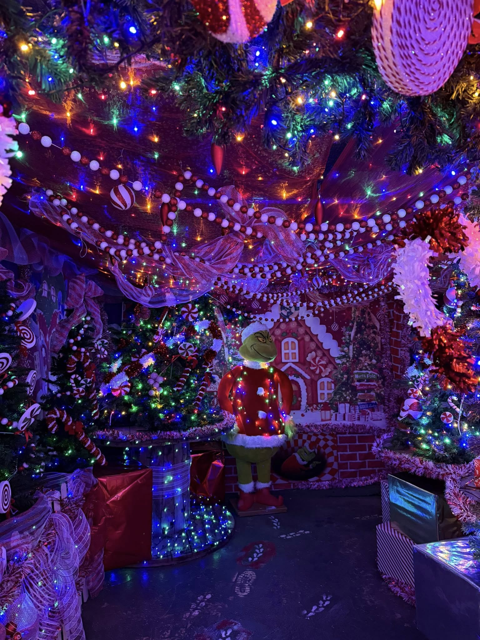 whitehouse-farm-centre