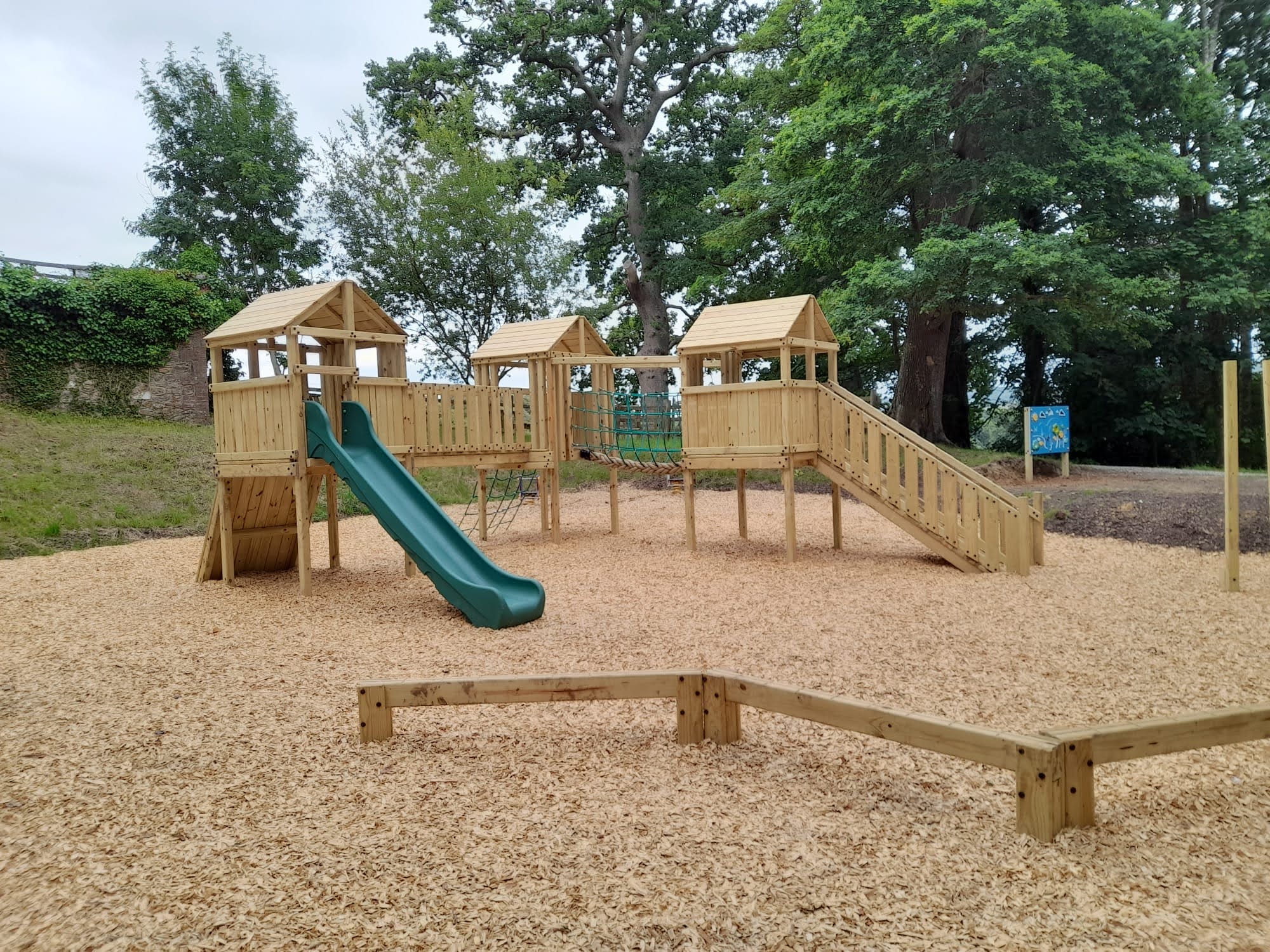 home-front-outdoor-play